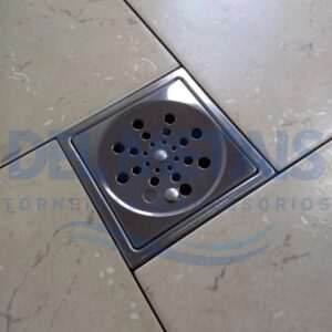 Ralo Completo Quadrado – Grelha + Caixilho em Inox Cromado 15×15 cm